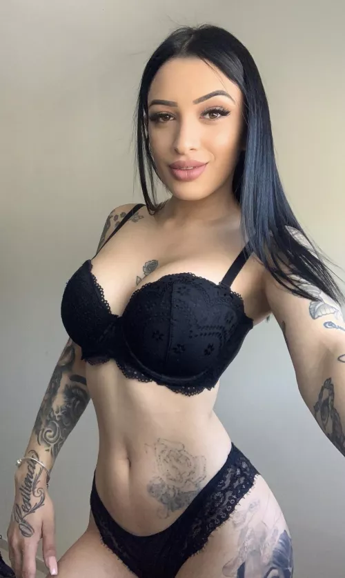 I´m looking for a fan to fuck slowly for hours and resist to cum all over my body