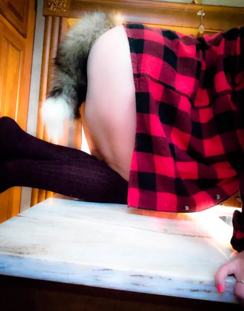 Is lumbersexy still a thing? Bc that’s how I feel in this!