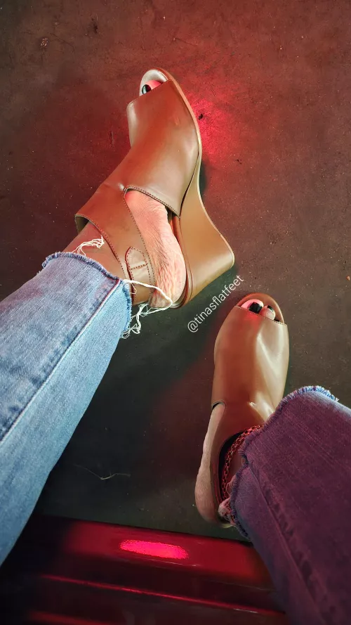 Is this Peek-A-Boo wedge considered a 