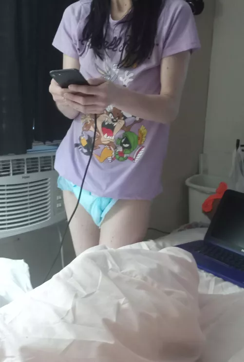 Just my lady in a wet attends