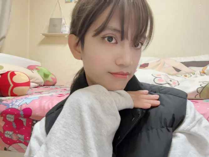 just realized i have a feminine side 😳