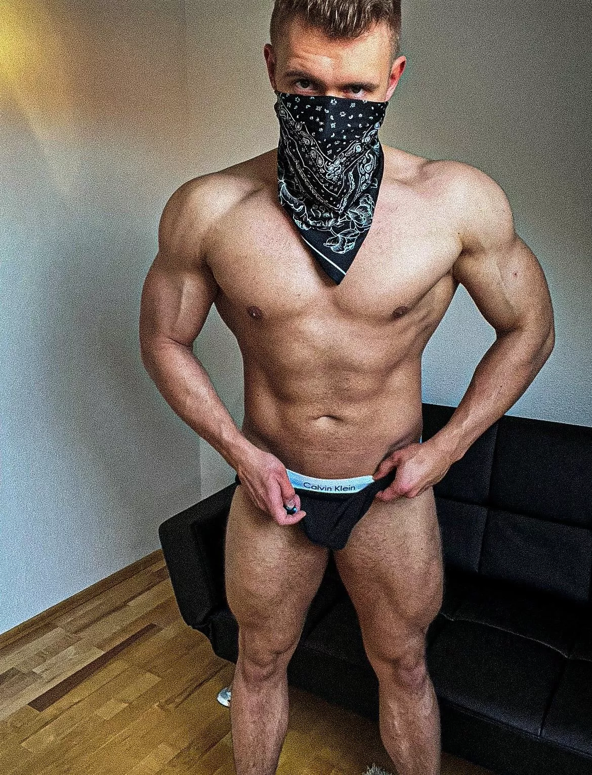 Just say daddy and I'll dominate you in bed ;)