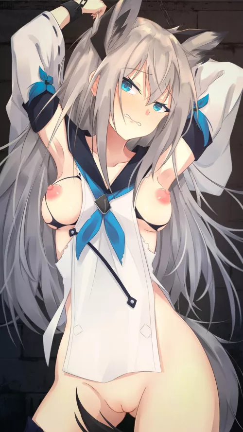 Little fox wandered in the dungeon and expected not to have her body used, how wrong she was