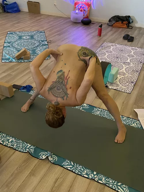 Little pre stretch before class