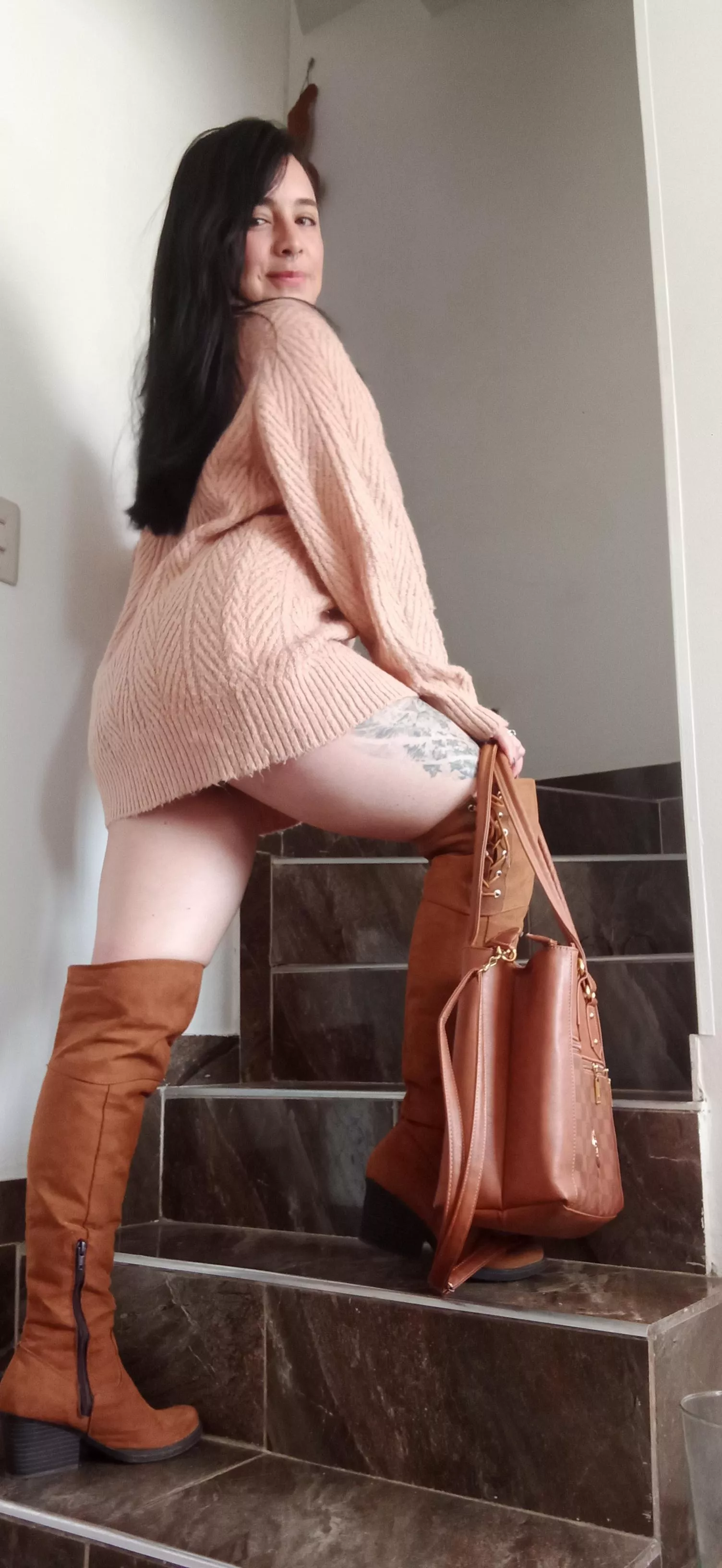 No panties for the stairs today