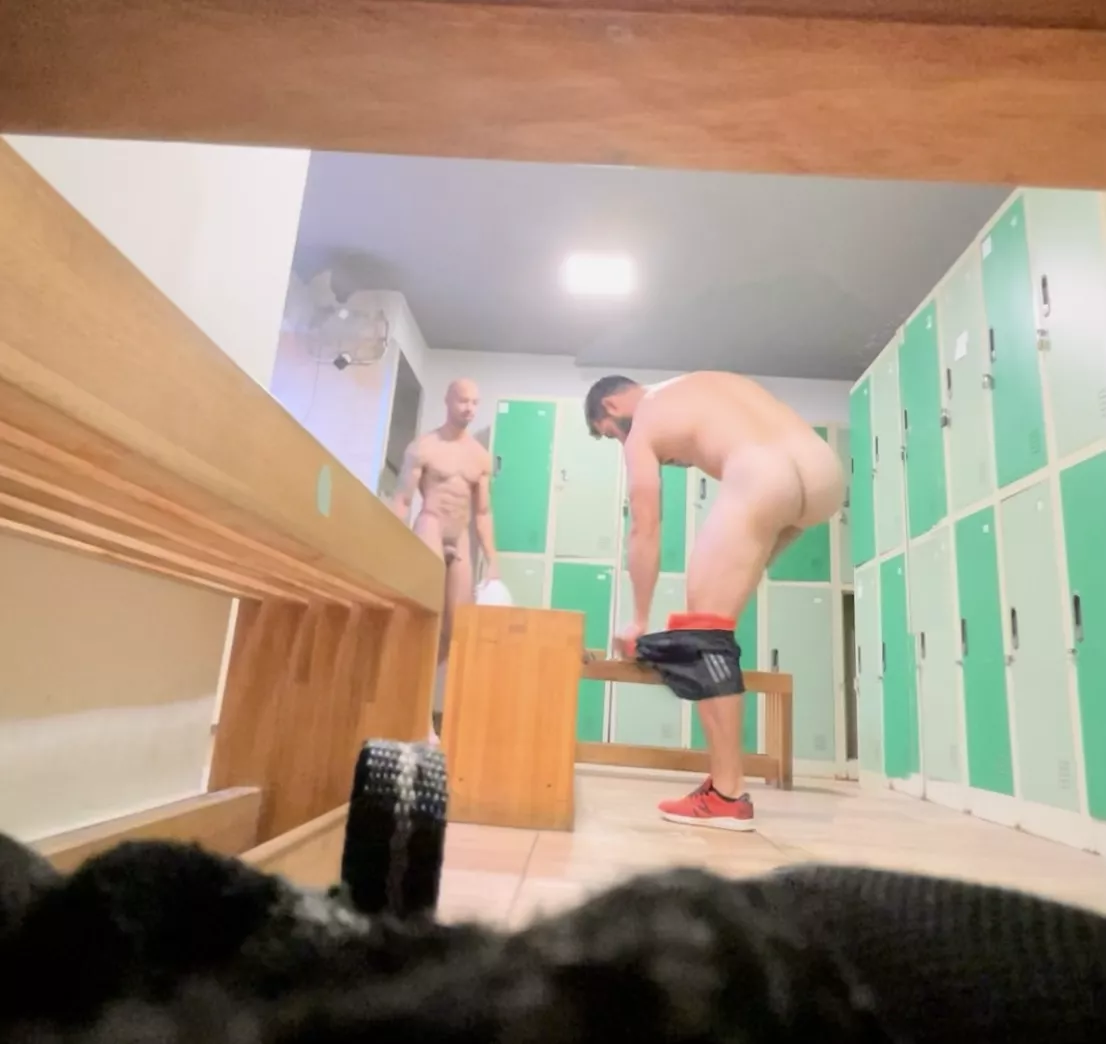 Nothing like letting dicks and cheeks swing and bounce in the locker room bro. Am I right? [35]