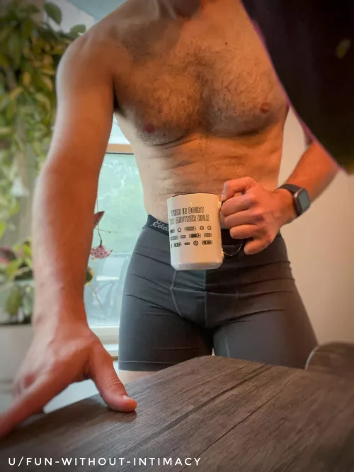 Off work today, what shall we do all day? 💭