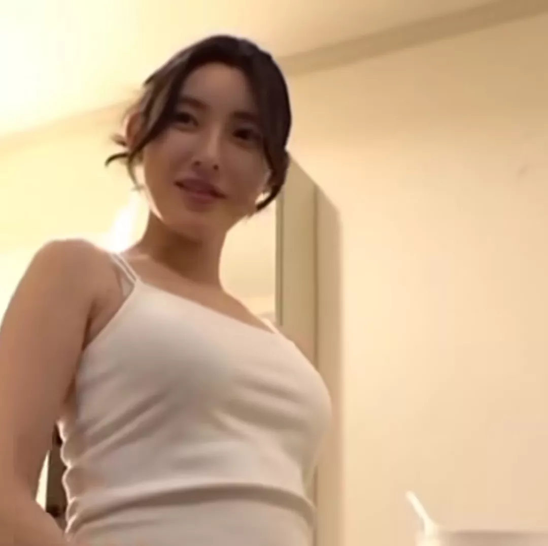 Please help, who is that woman??