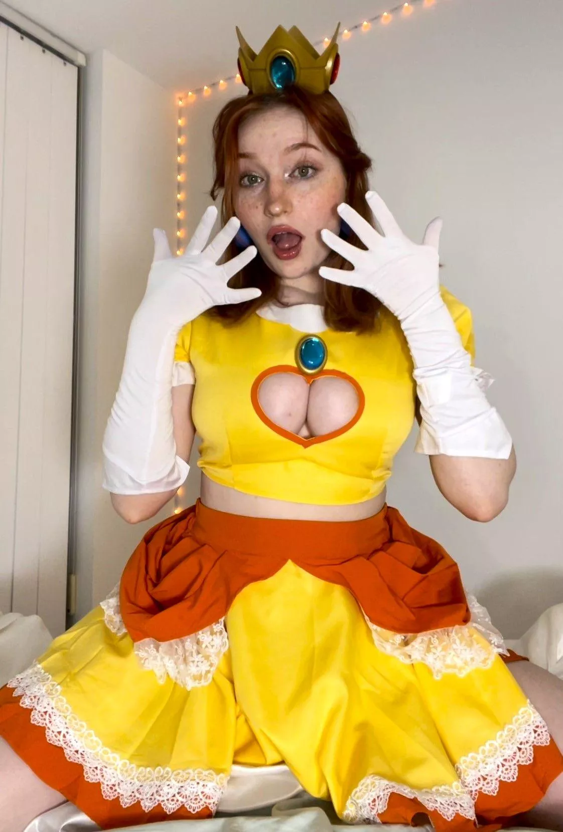 princesses love crop tops too