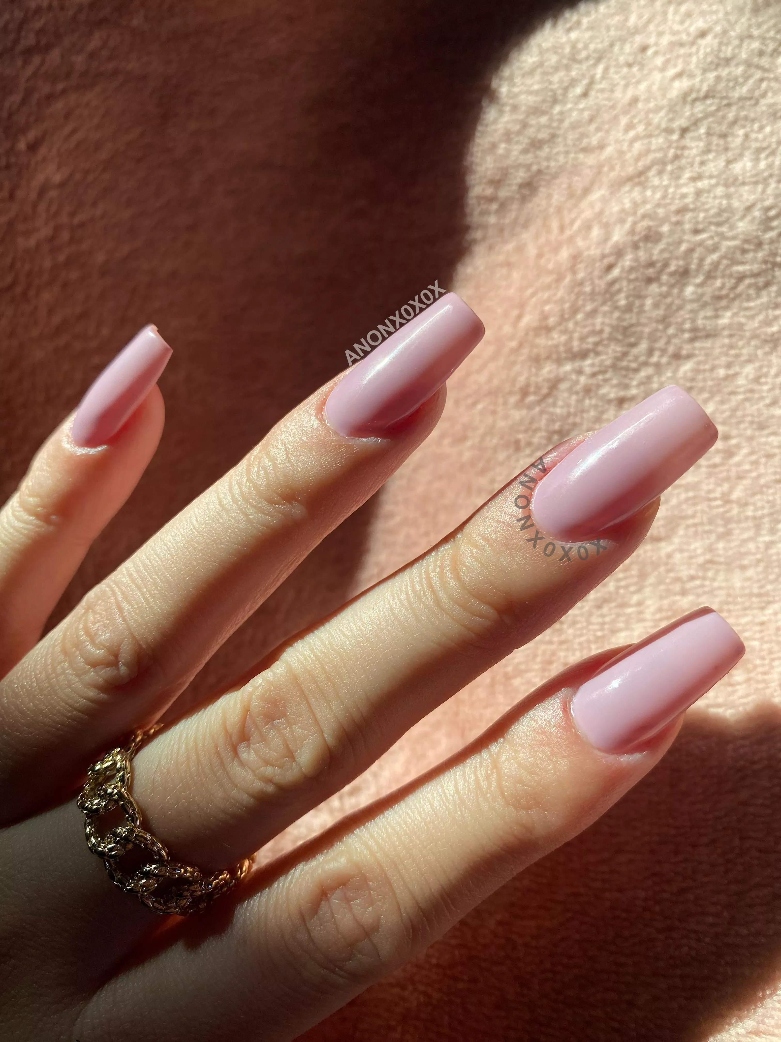 Someone want to give them a little suck? 💗💦