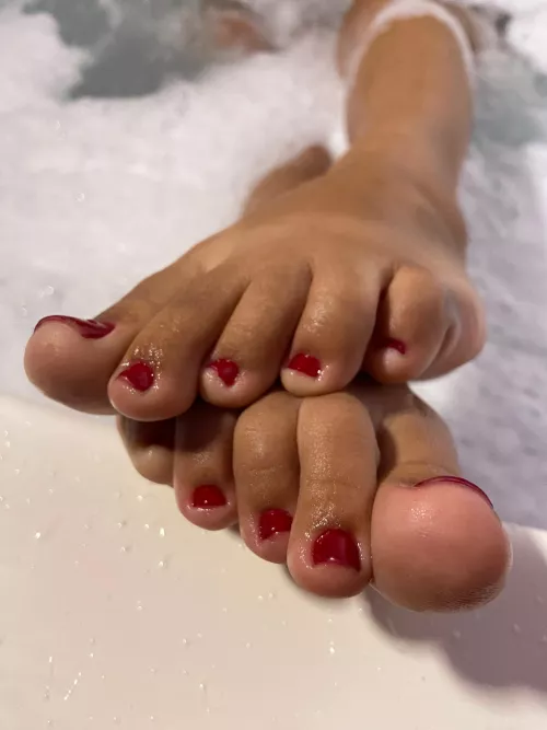 Very delicate but it just seems😈