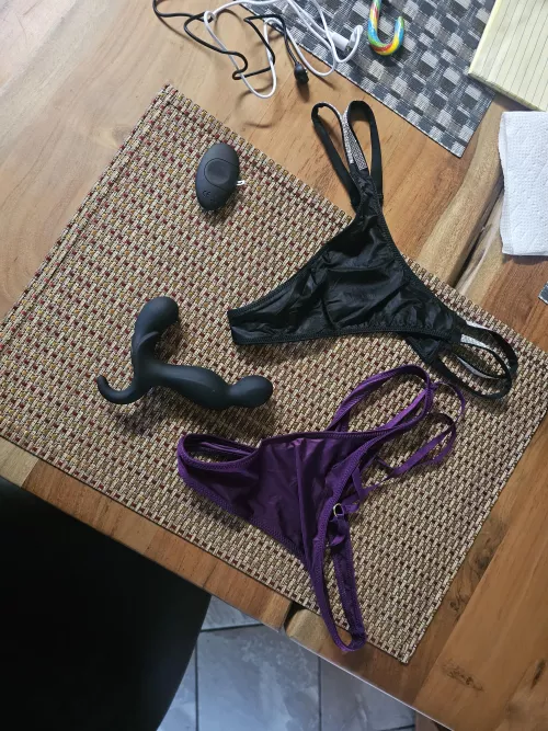 Wearing a tiny purple satin gstring. Want to play with pantie people. Hit me up