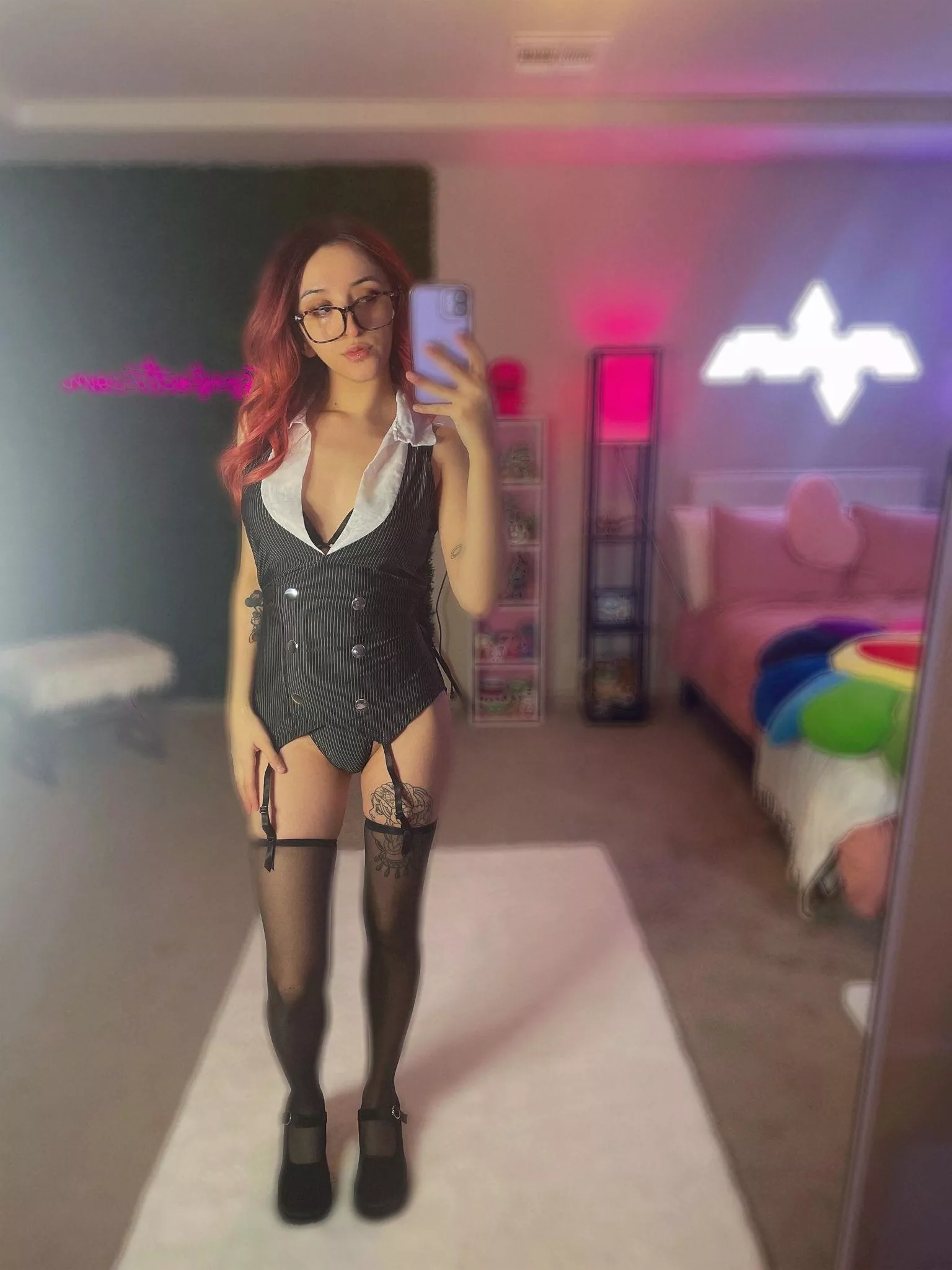 🚨4’10”💕90lbs🥵fuckably cute! Offering endless ways to make you cum!💦 [cam] [dom] [gfe] [sext] [pic] [rate] [vid] (pricing below)