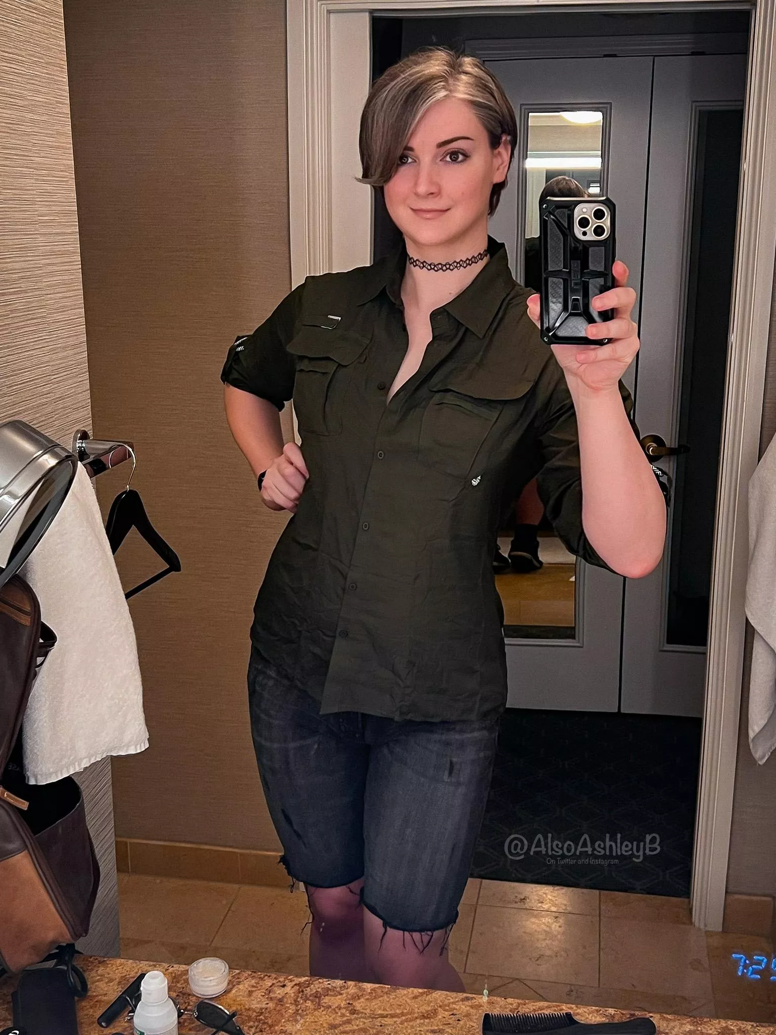 Continuing to embrace my jock to soccer mom aesthetic this month 😜