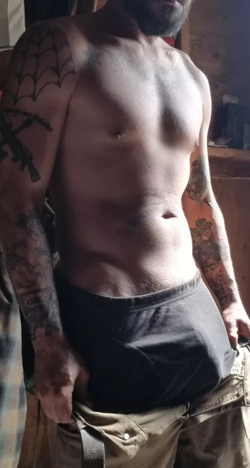 Could a hung daddy get any help getting undressed after a long, hard day at work??