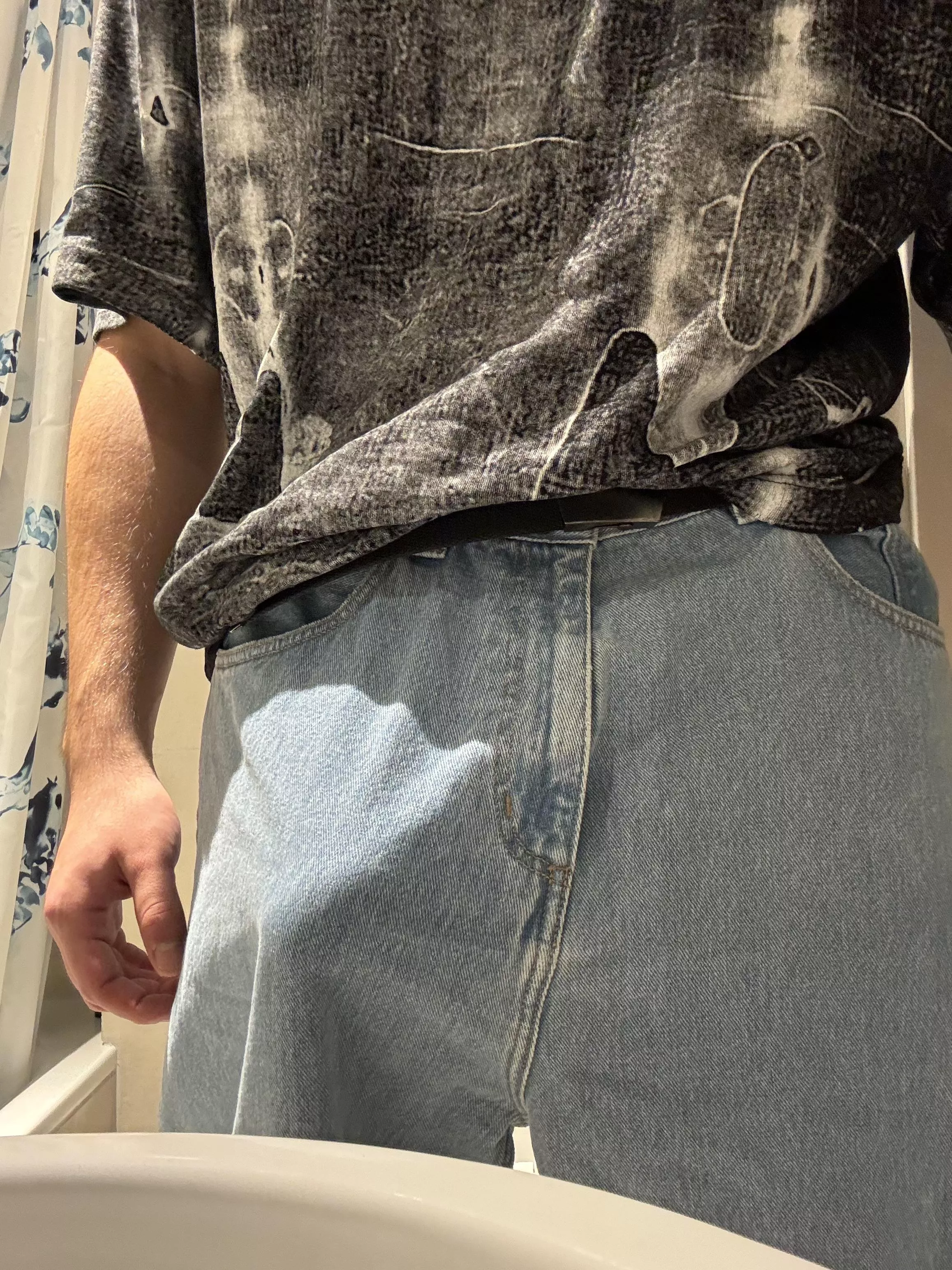 do u like my new carhartt jeans?