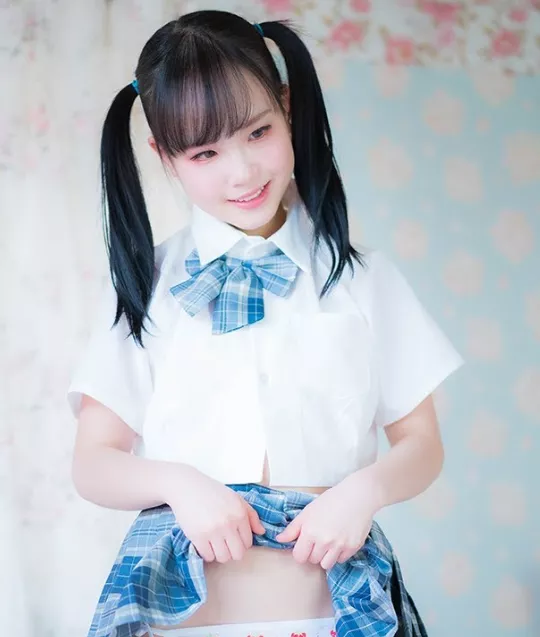 Do you know actress how kudou rara? Img to call your attention.