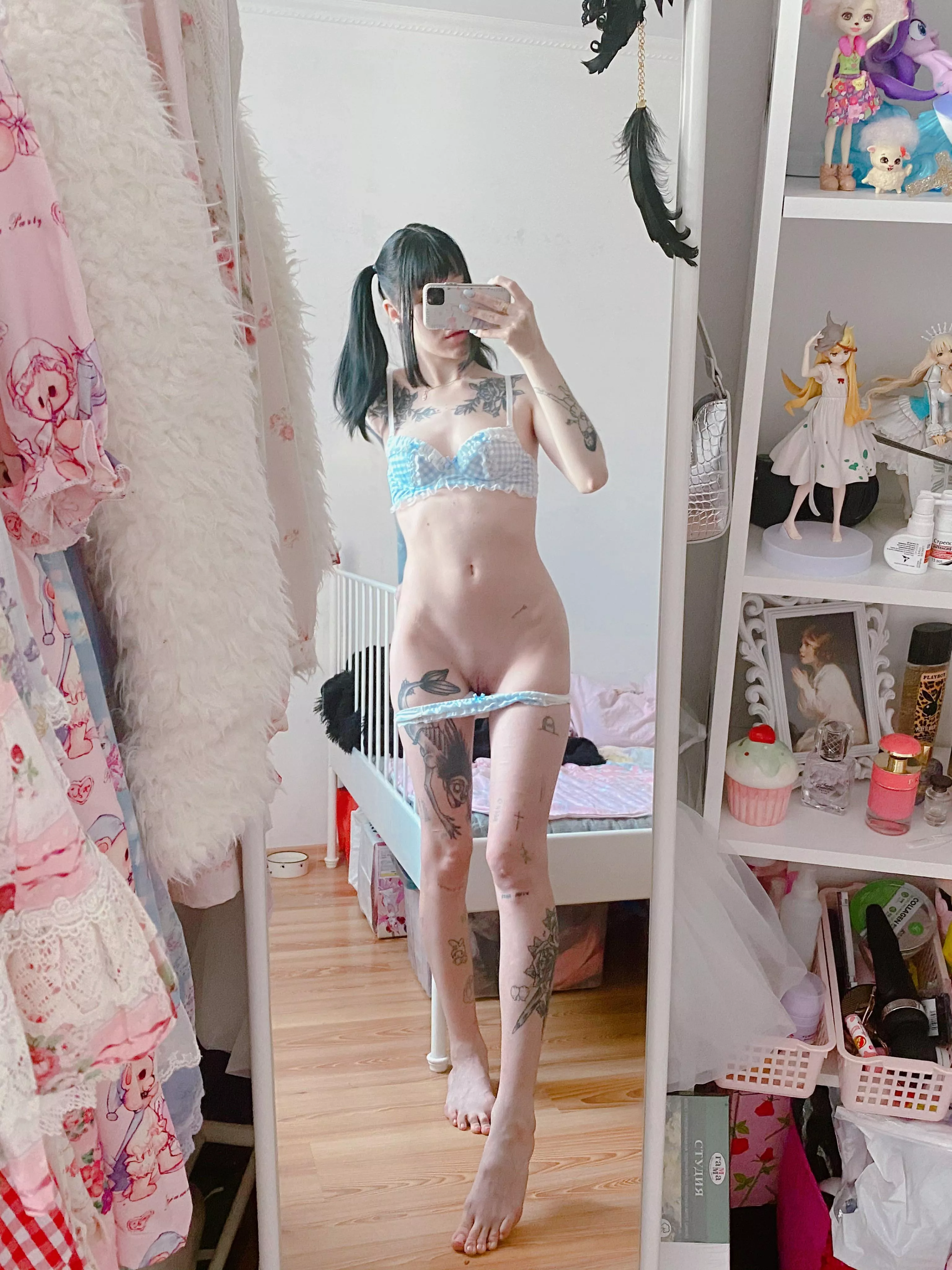 Do you like this hairstyle? 🥰