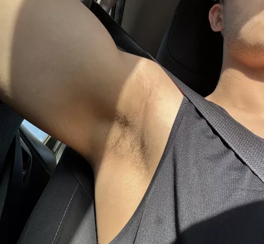 fresh from the gym, come and sniff