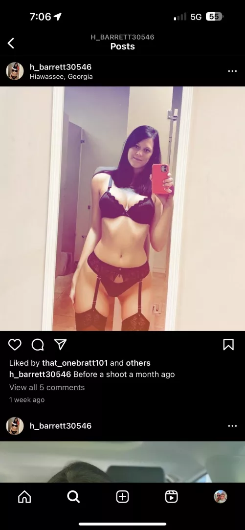 Haley @h_barrett30546 overexposes herself
