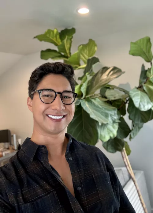 Happy thanksgiving from my tree and me 🥰