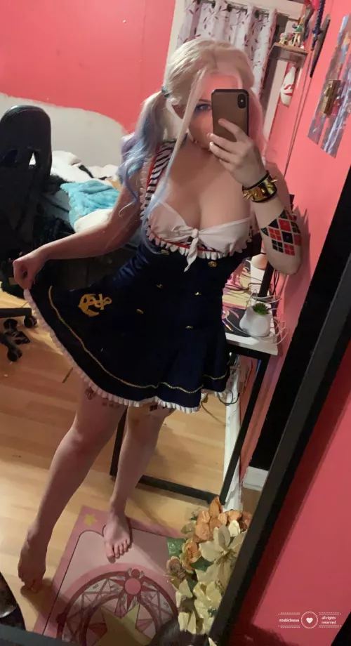 Here's my take as Pinup Harley Quinn!