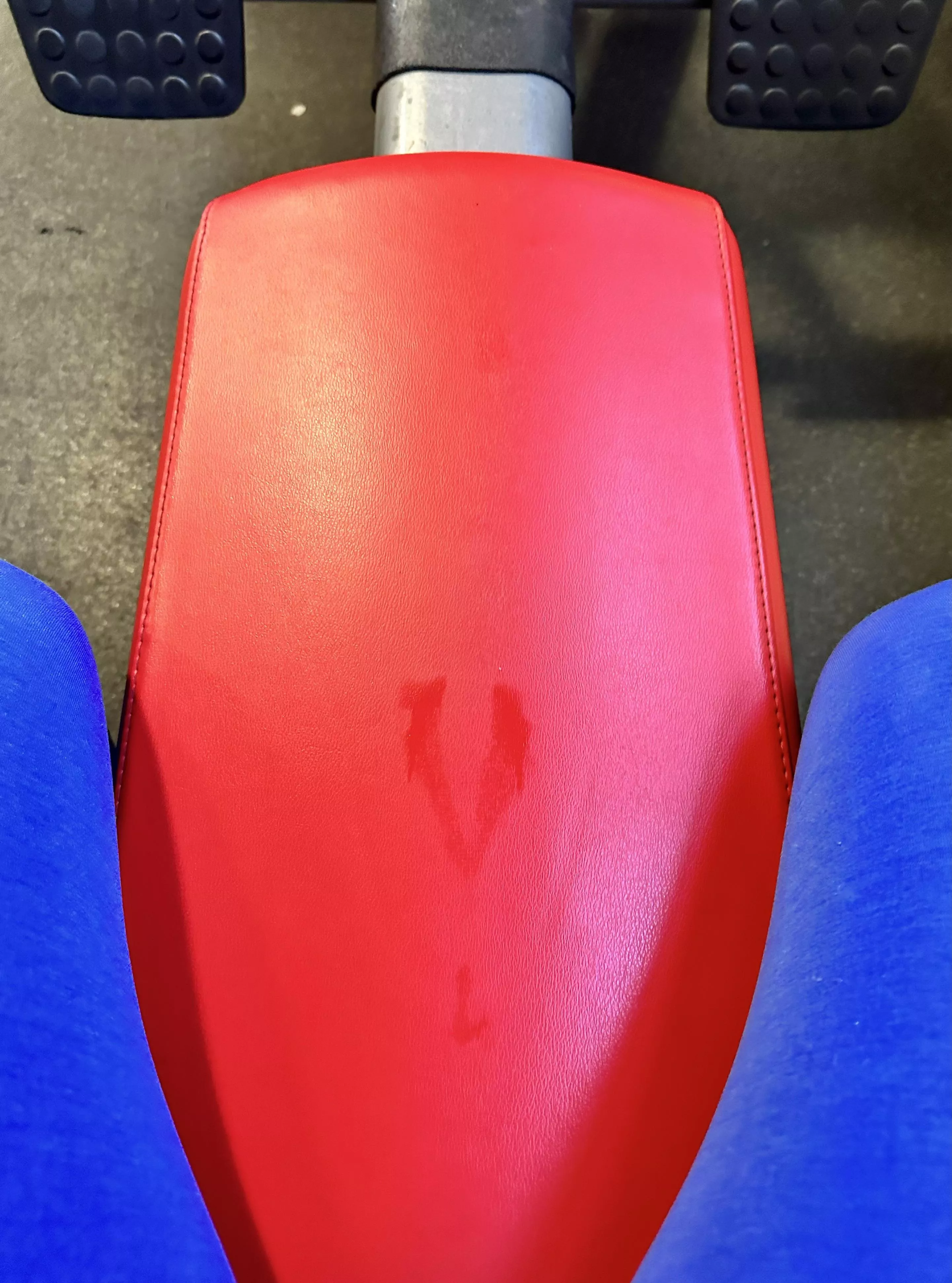 I had to take a picture of my wet spot at the gym today 😅