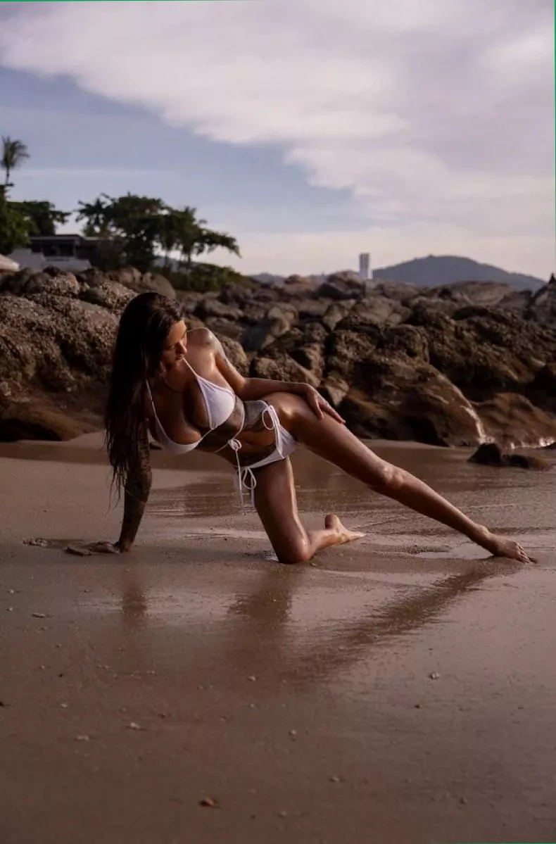 I tried very hard to make my beach photos more professionally, it seemed to work out