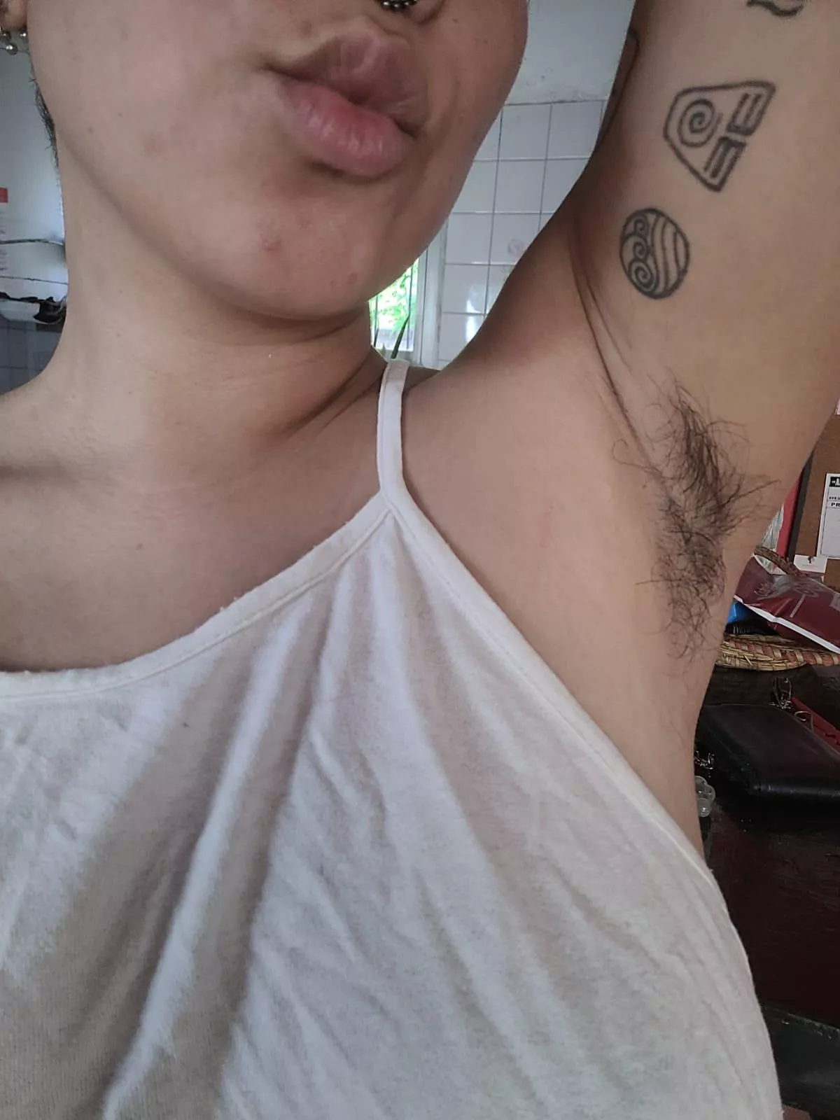 I wish you would put your face here 😍