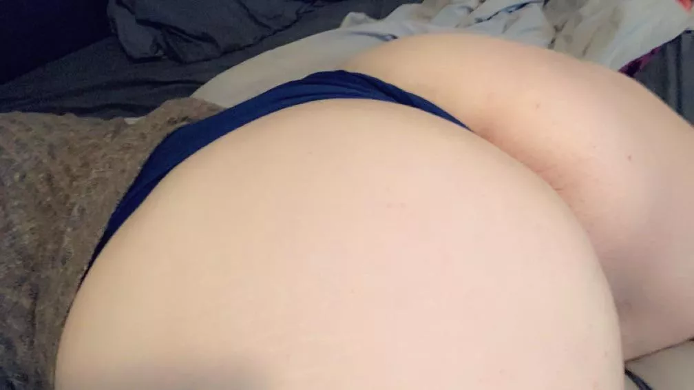 I’d love for you to fuck me in this position. 😈