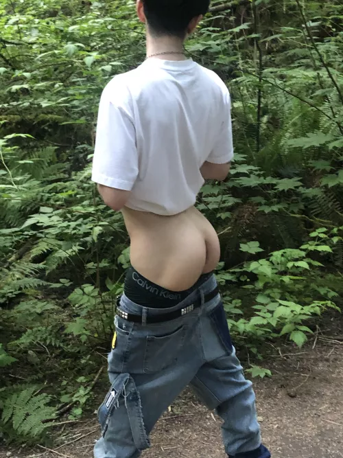 If you caught me would u fuck me?