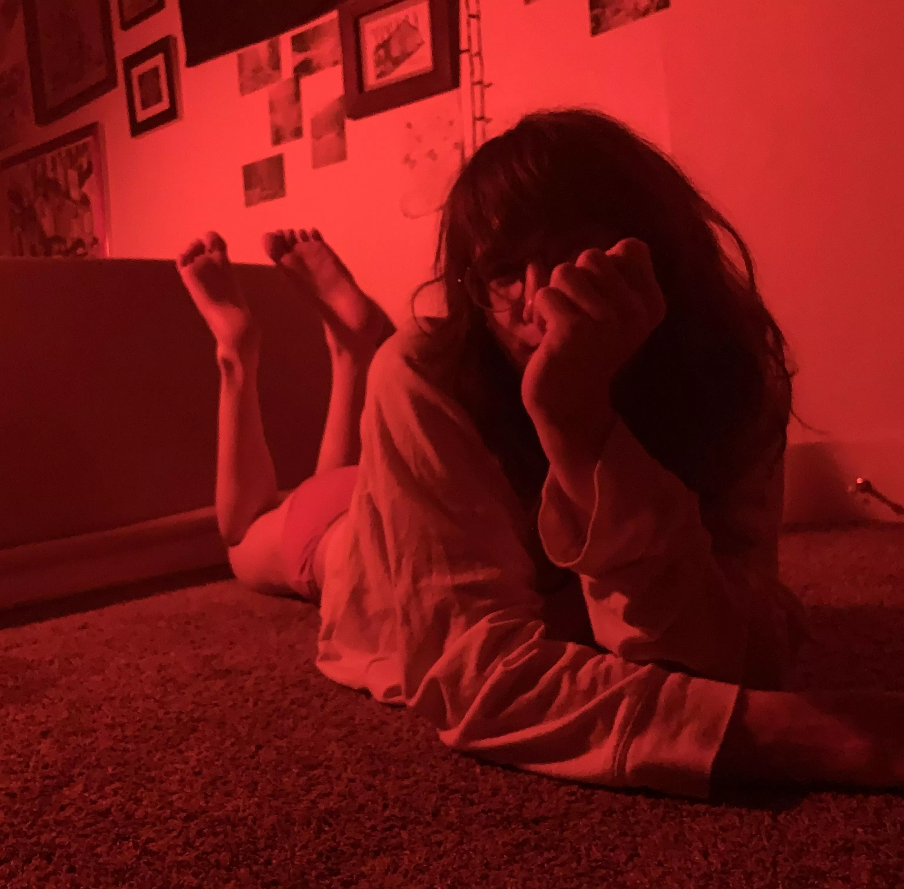 I’m bored and lonelyy