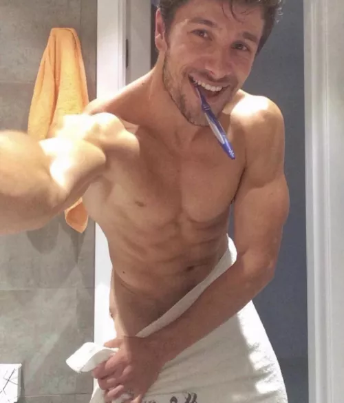 Join me in the shower ladies? I missed a spot!