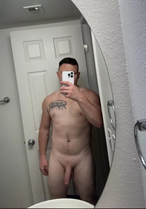 Looking for some fun [F] in Camp Pendleton. Any girls available?
