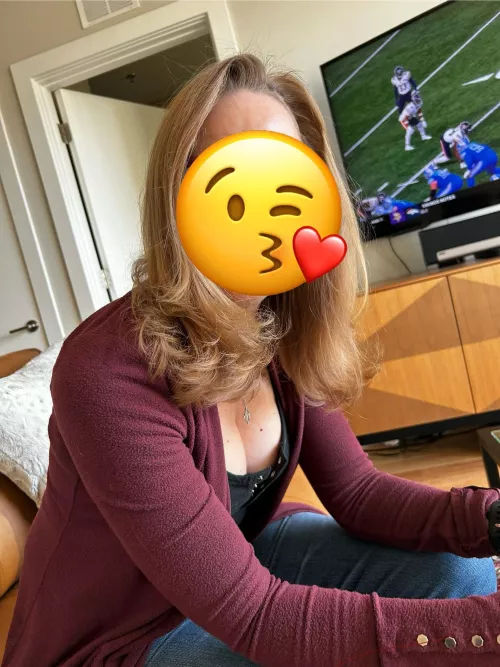 My classy 46 yo wife wants to know if you’d like to come over while I’m out of town.