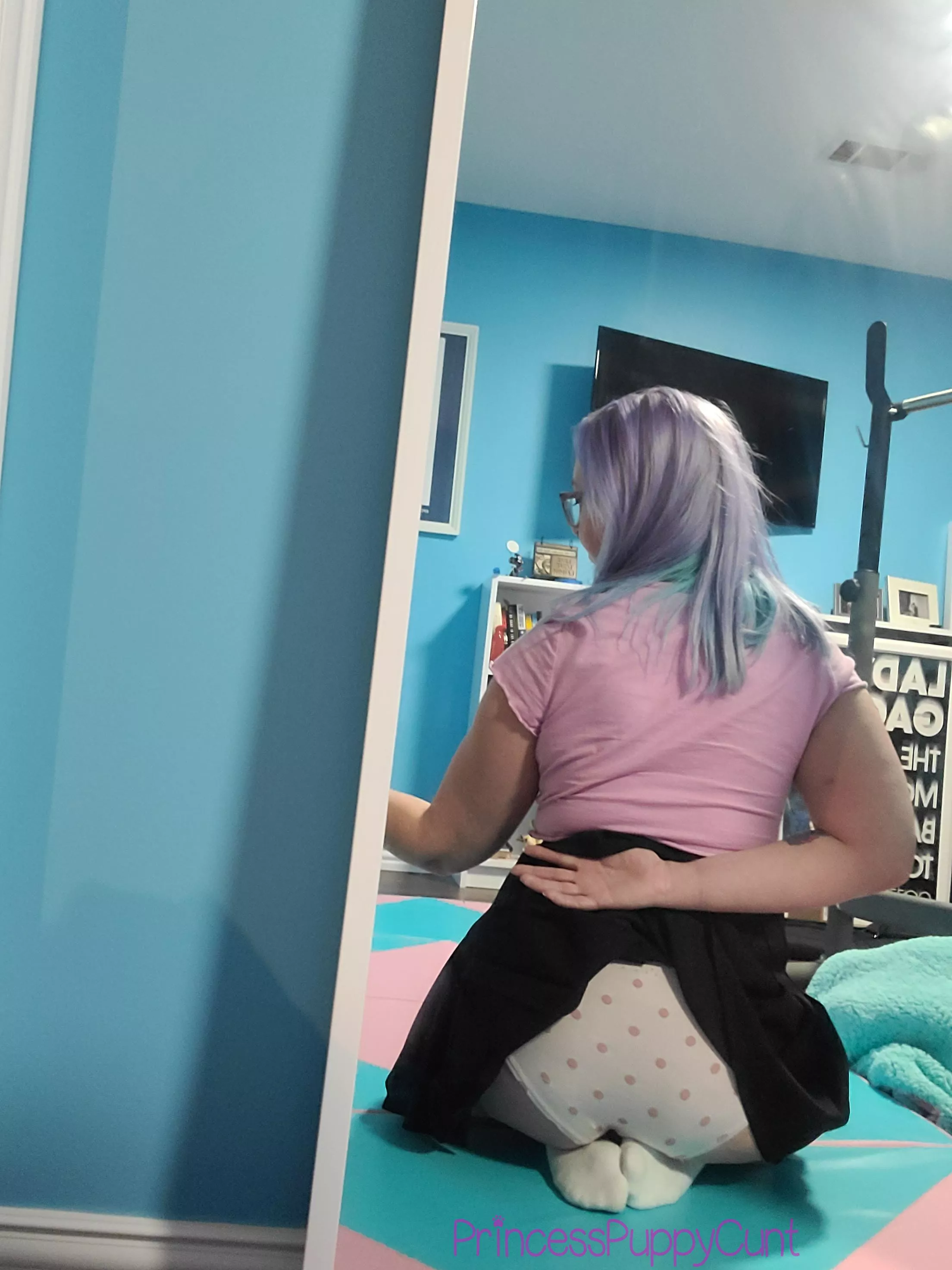 My little VS polka dots 💕