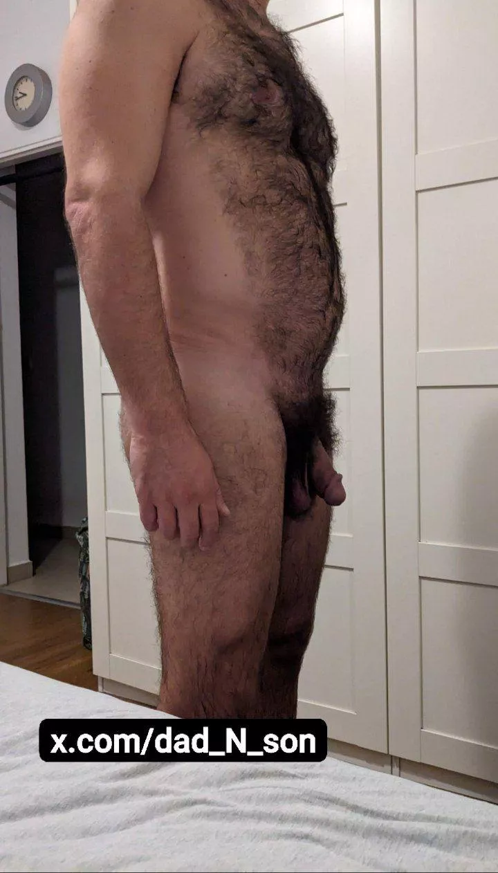 Trim bush or keep like that?