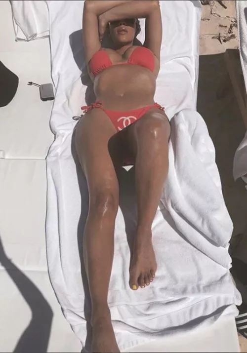 What would you do seeing Kim like this?