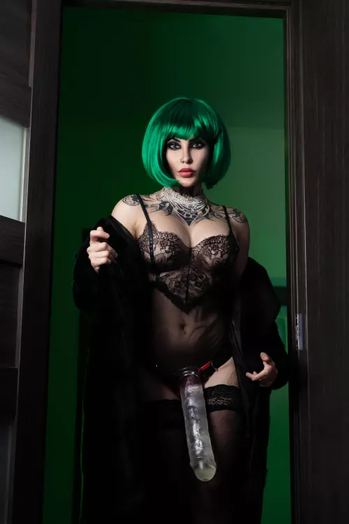 A real lady is always ready for sex in a public place