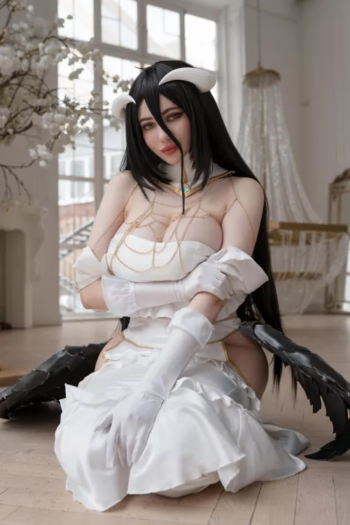 Albedo from Overlord cosplay by Alina Becker