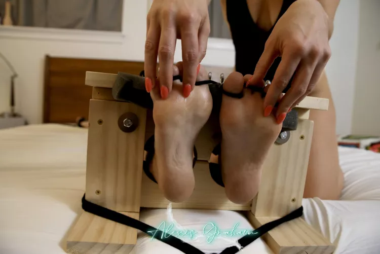 Alexis loves tickling soft sensitive female feet!