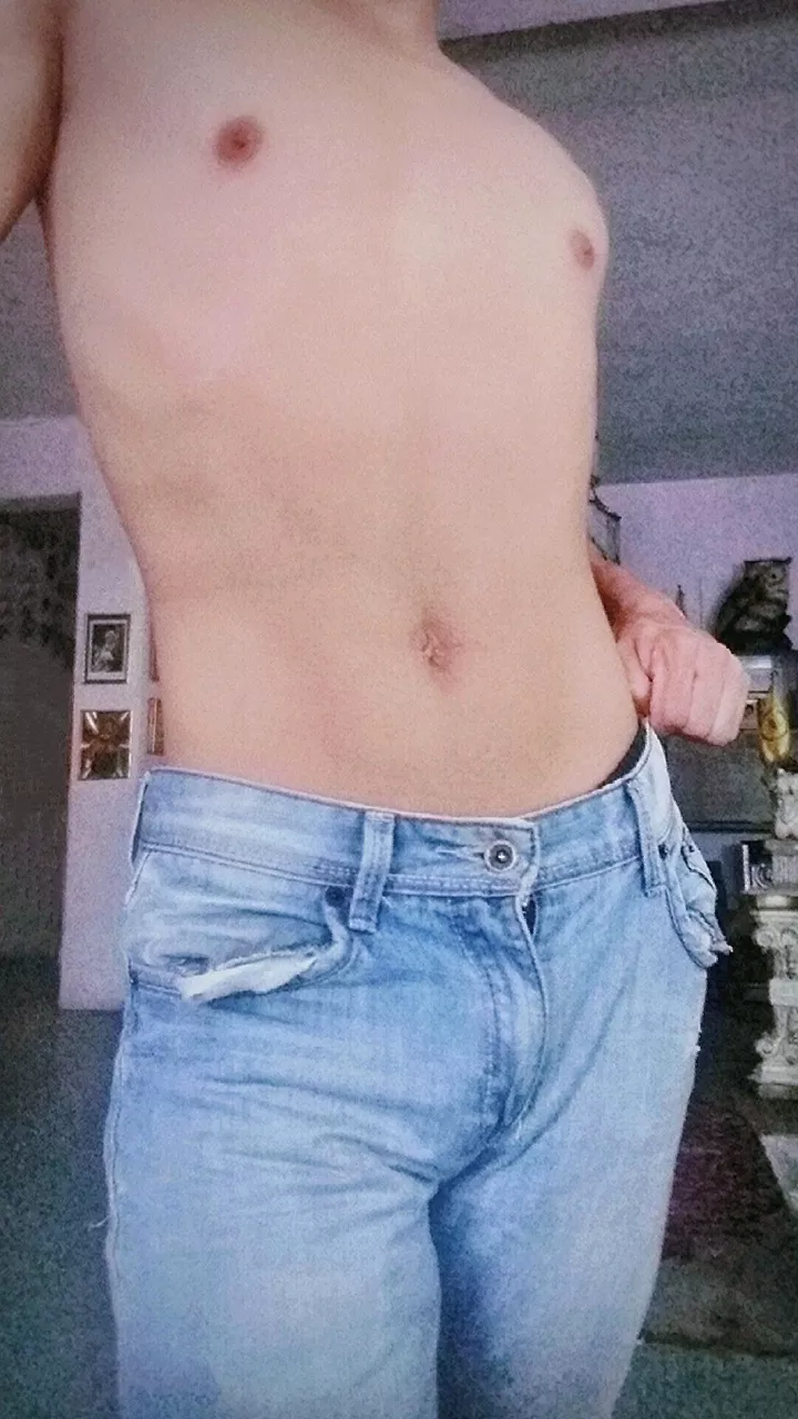 Can I be your candy perfume boy? 💖