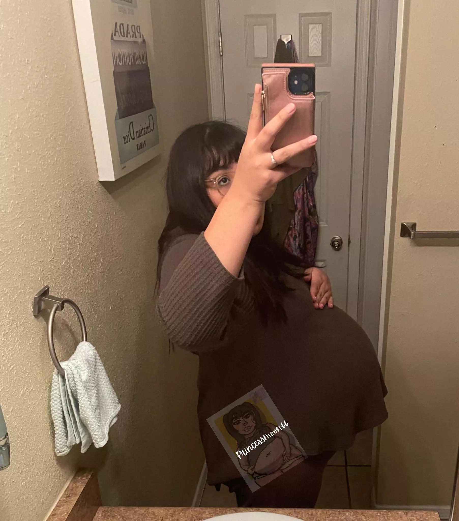 Come undress me 🤰🏻