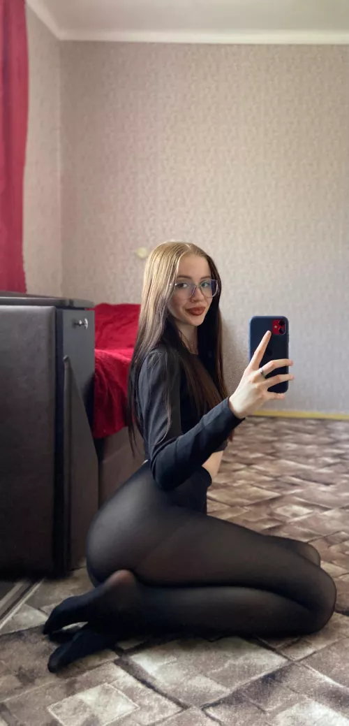 Do you like black tights?