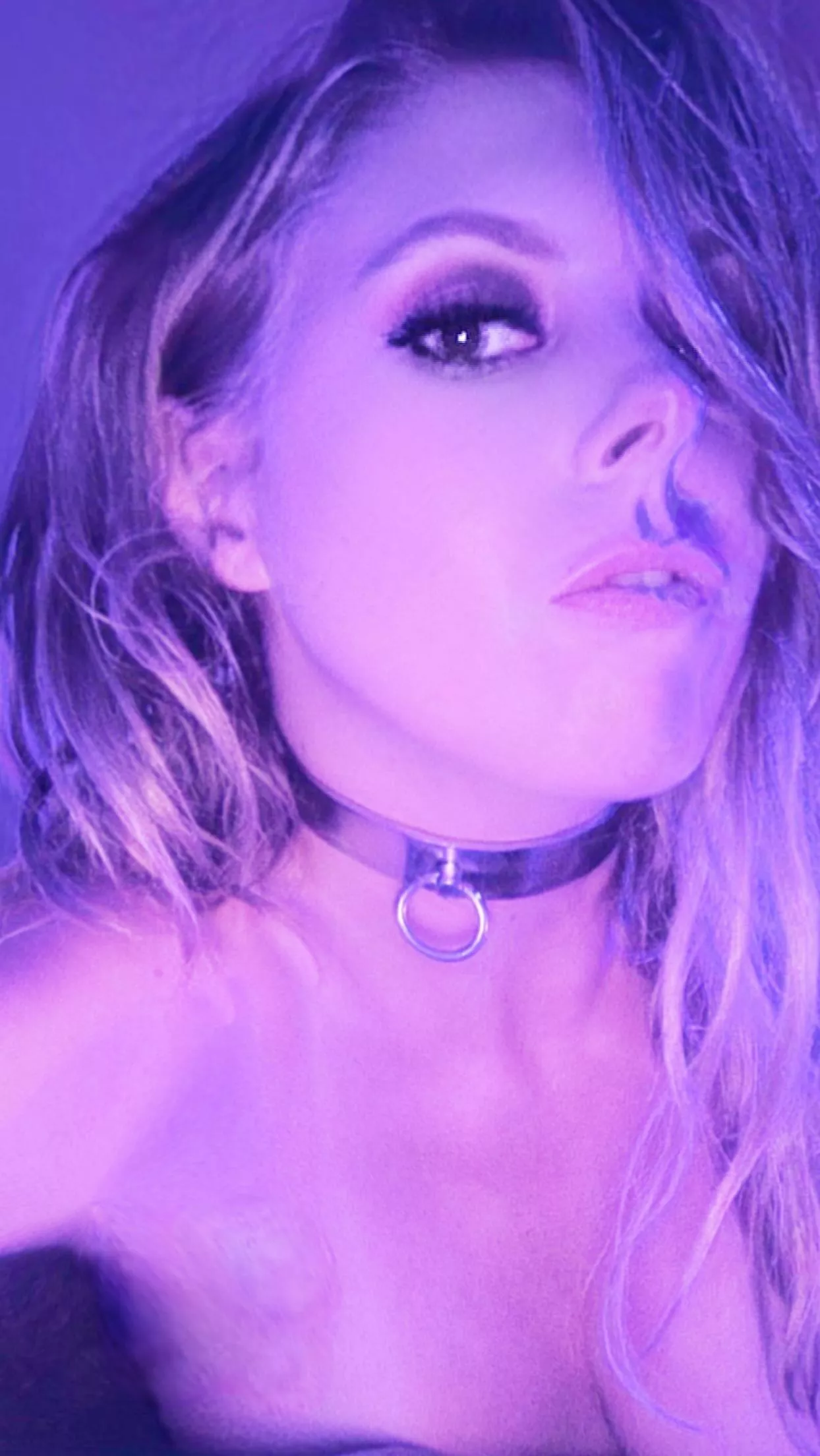 [F] I earned this new collar and I never want to take it off.