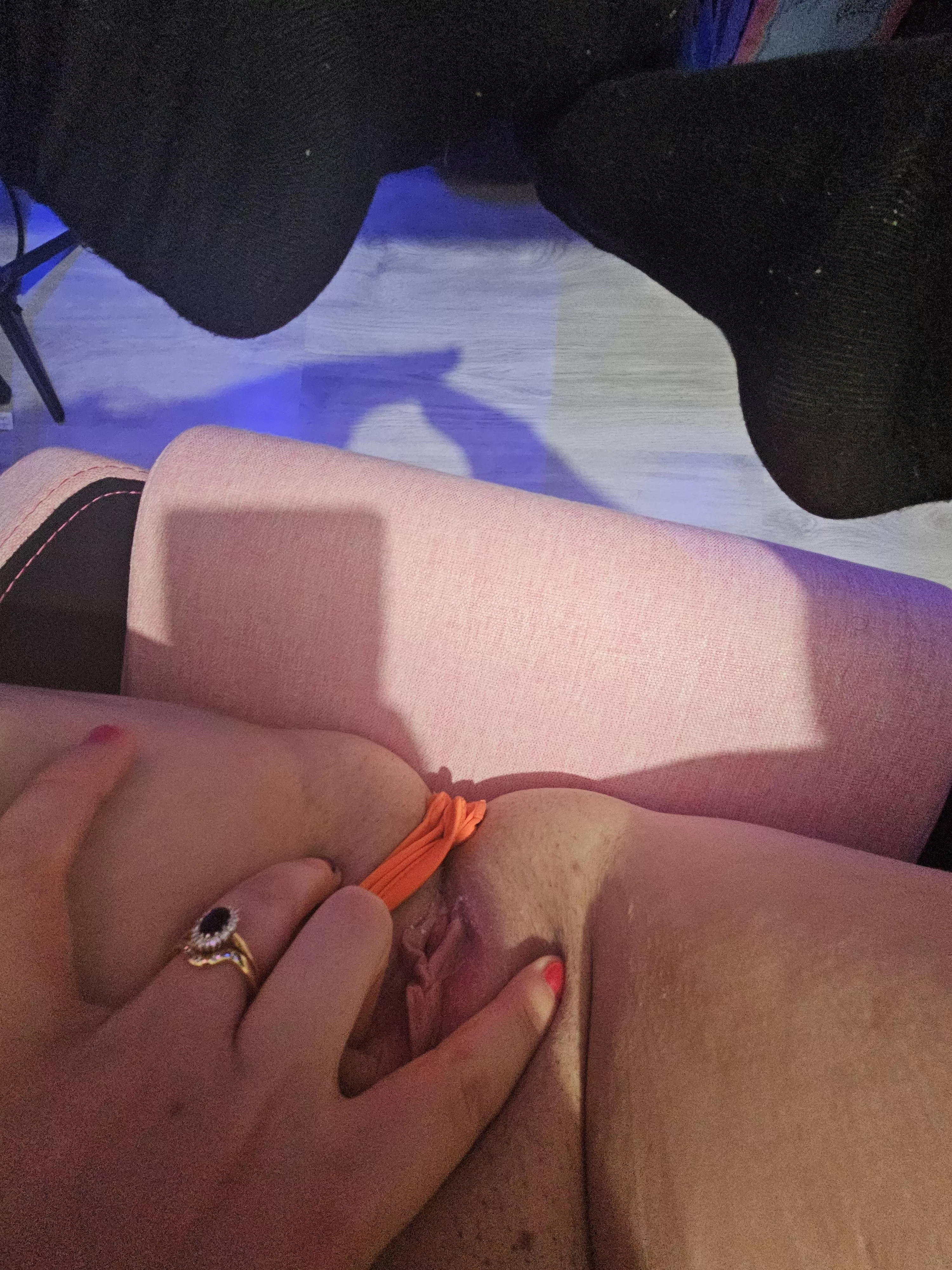 Finger me whilst gaming ;)