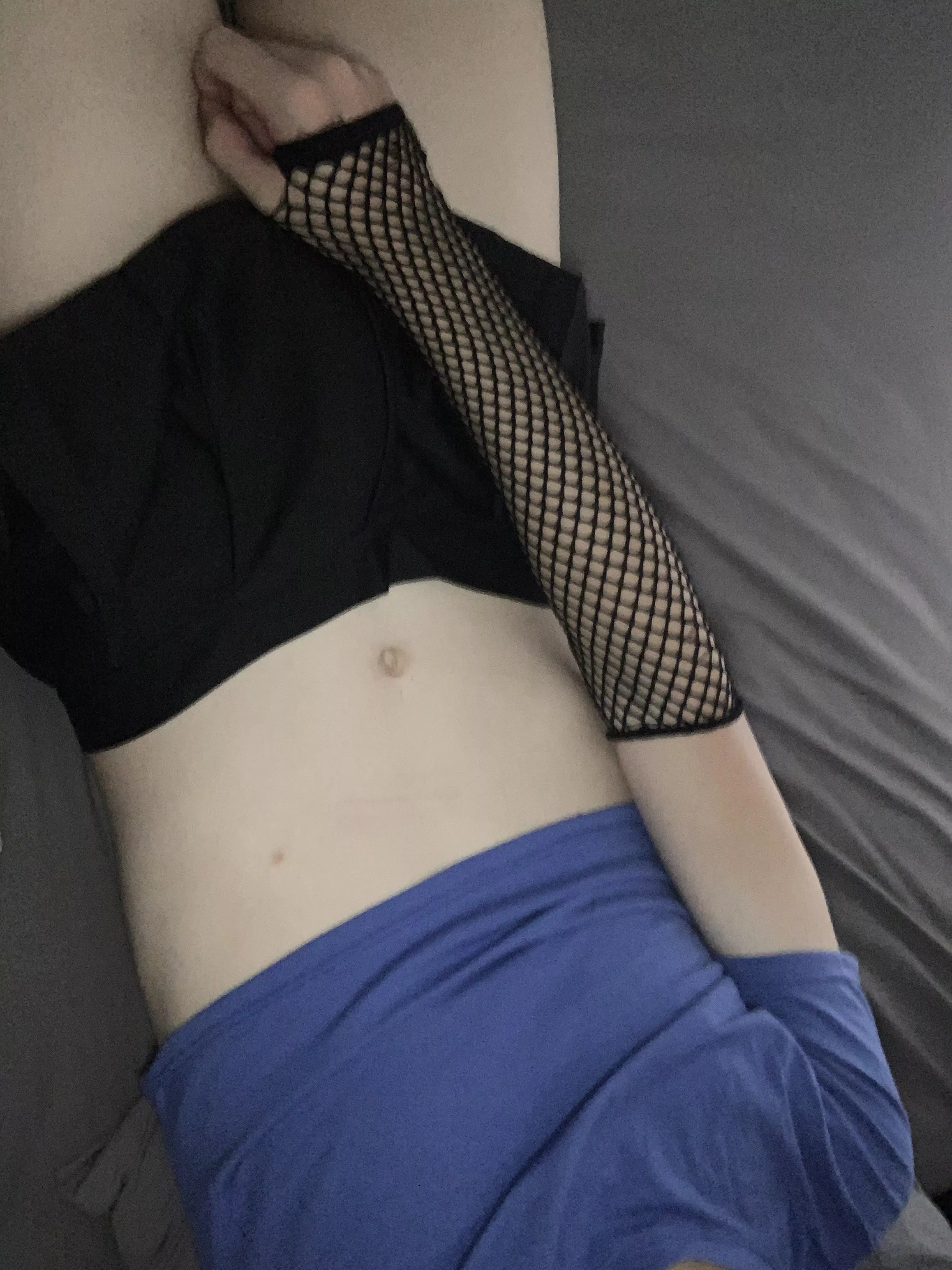 first femboy post >~<
