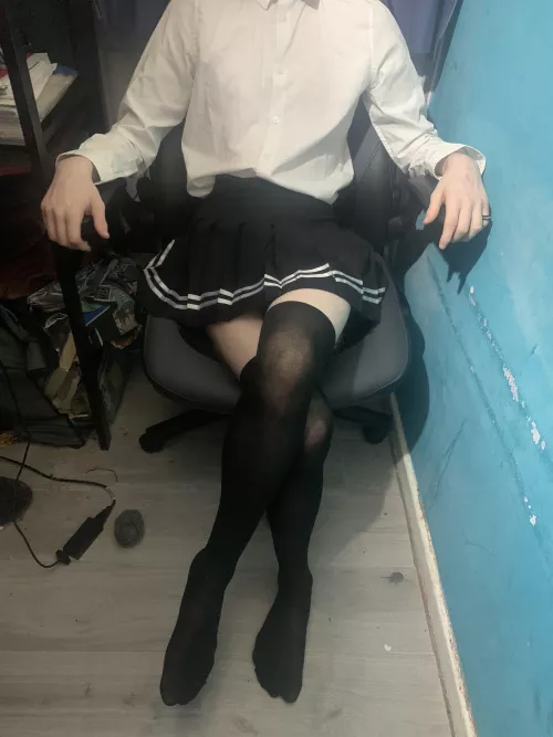 First Post ever be nice