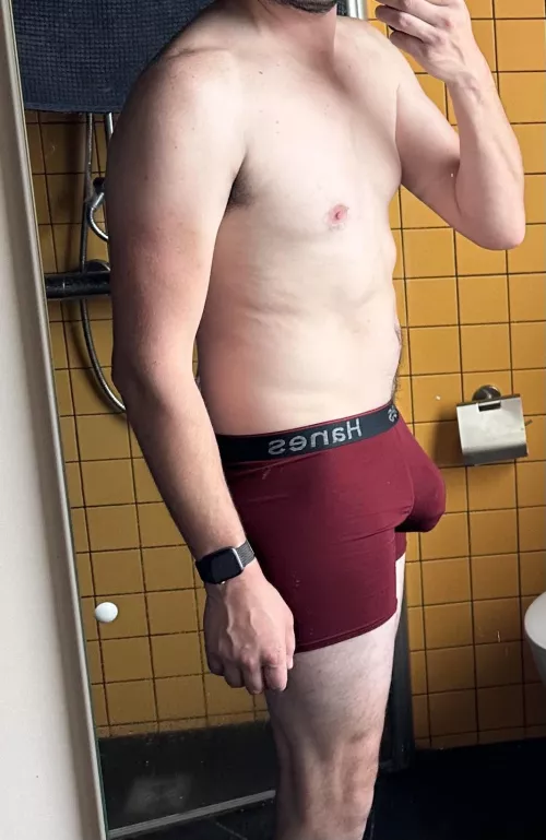 Grab this bulge and lead the way…