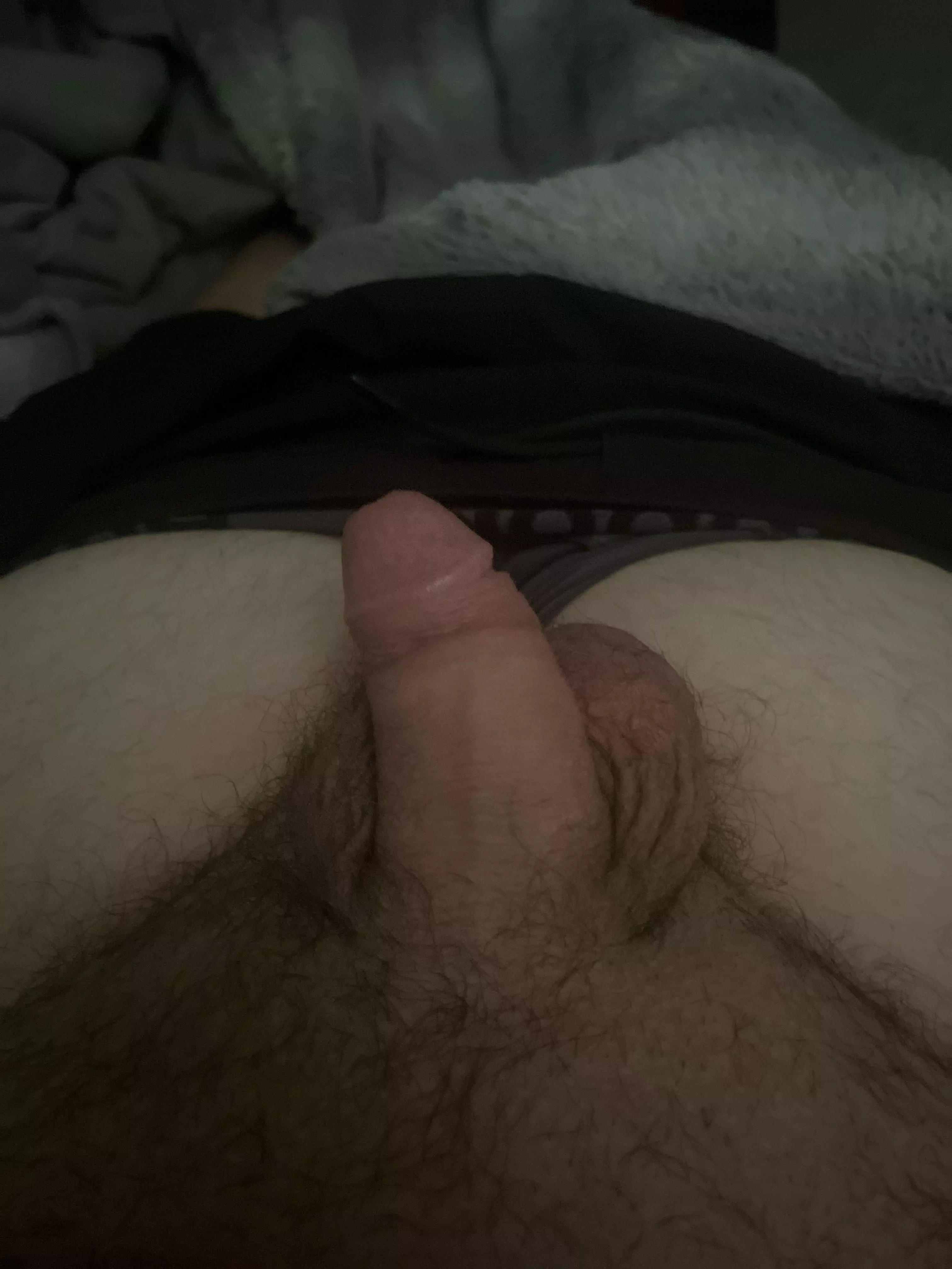 HMU so horny need some ass make me hard